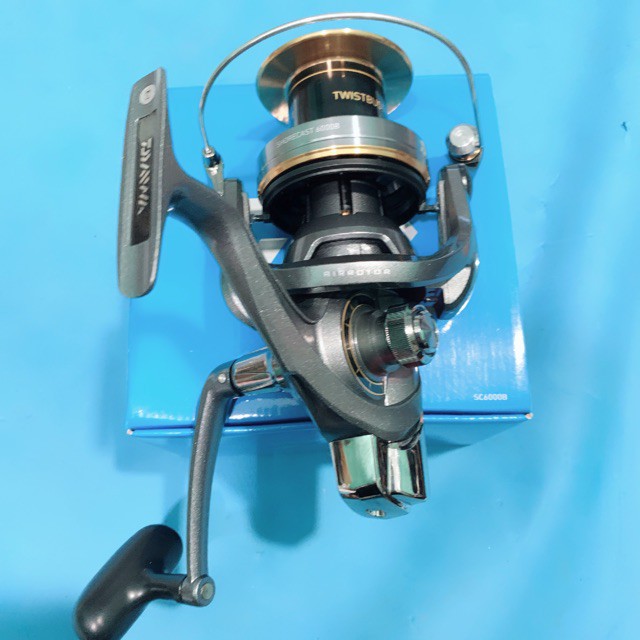 máy câu cá DAIWA 6000 SHOPRECAST hàng việt nam sản suất máy là hàng cao cấp y hình ảnh máy quay siêu mượt | BigBuy360 - bigbuy360.vn