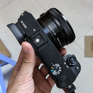 Máy ảnh cũ Sony A6000 kèm ống kính 16-50mm