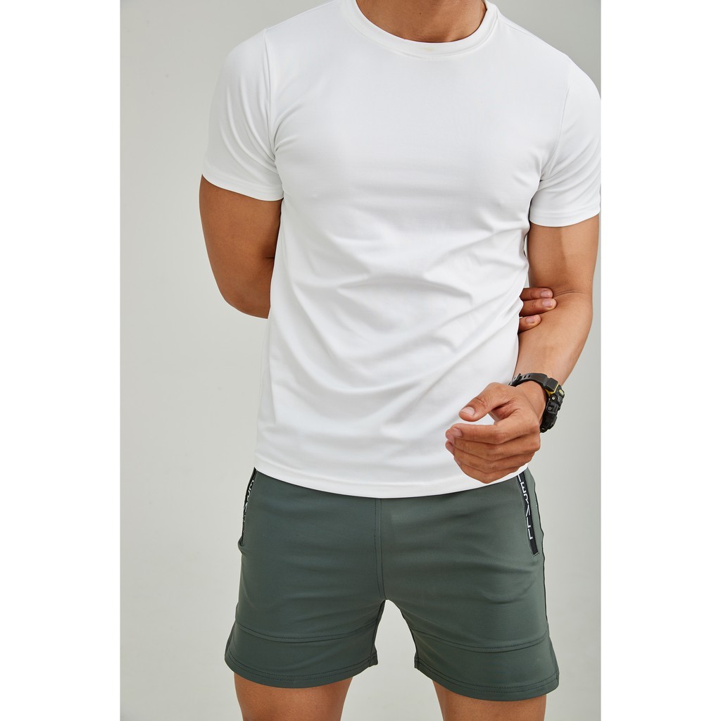 ÁO THUN TRƠN CỔ TRÒN MÀU TRẮNG TAY NGẮN NAM NỮ ( CÓ CẢ SIZE EM BÉ ) ATT0-010