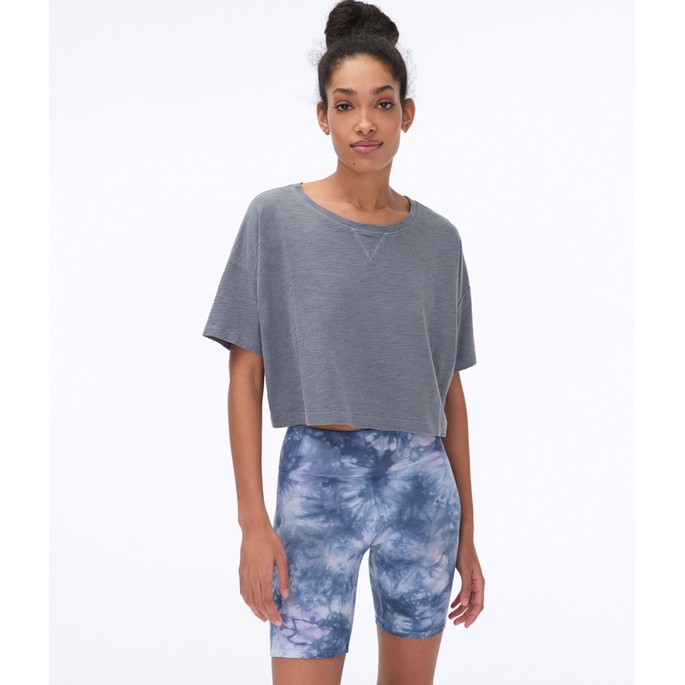 Áo Crop Oversize Aero