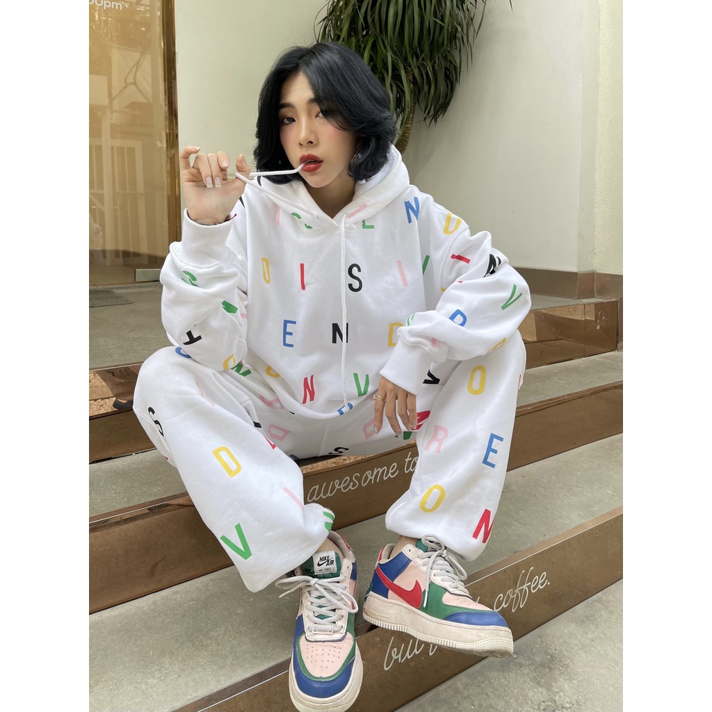 Áo hoodie chữ overprinted trắng | BigBuy360 - bigbuy360.vn