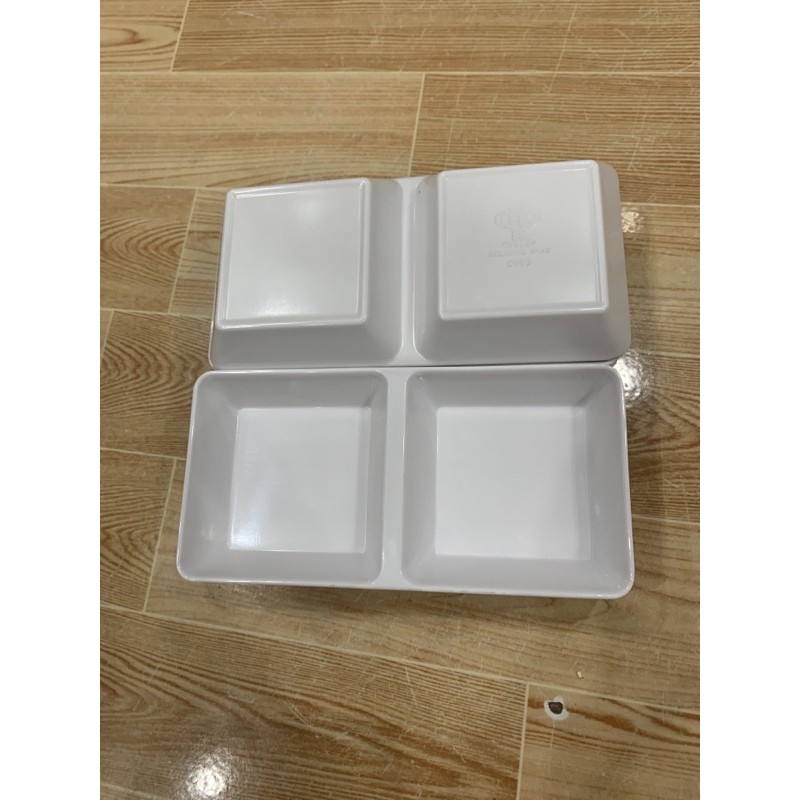 chén nứơc chấm 2 ngăn melamine