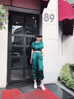 SET THỂ THAO PHI CÁNH DƠI VIỀN SỌC