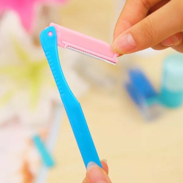 Bộ dao cạo tỉa lông mày dành cho bạn gái