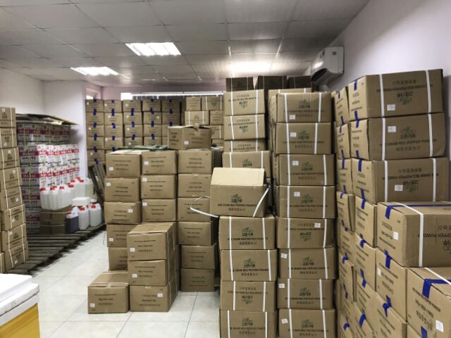 Ớt bột Hàn Quốc loại 1kg Ơt vẩy làm kim chi | BigBuy360 - bigbuy360.vn