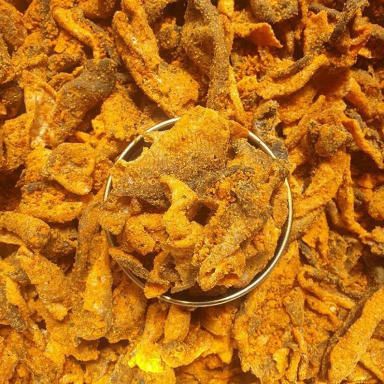 Da Cá Trứng Muối Lon 200Gram , Da Cá Hồi Loại 1 TỪ ĐƠN 50K,  Hàng ngon nhà làm