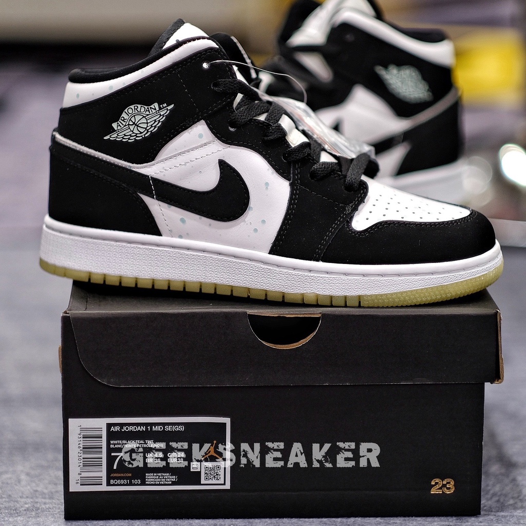 [GeekSneaker[ Giày Jordan 1 Mid Black White Tint