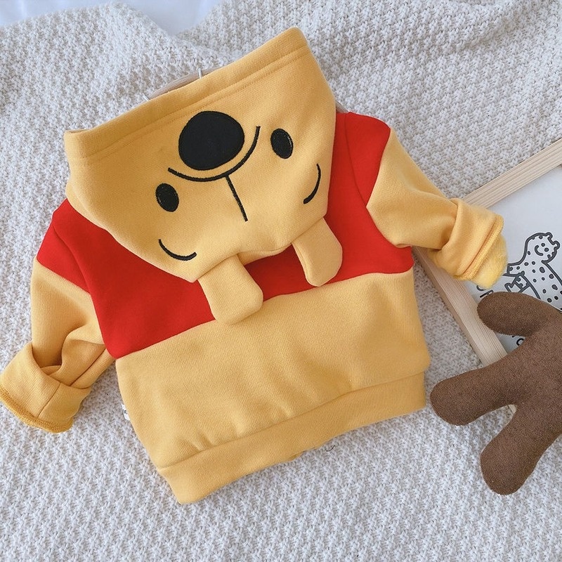 Áo khoác phối khóa kéo hình gấu Pooh đáng yêu cho bé