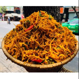 Khô gà lá chanh nhà làm