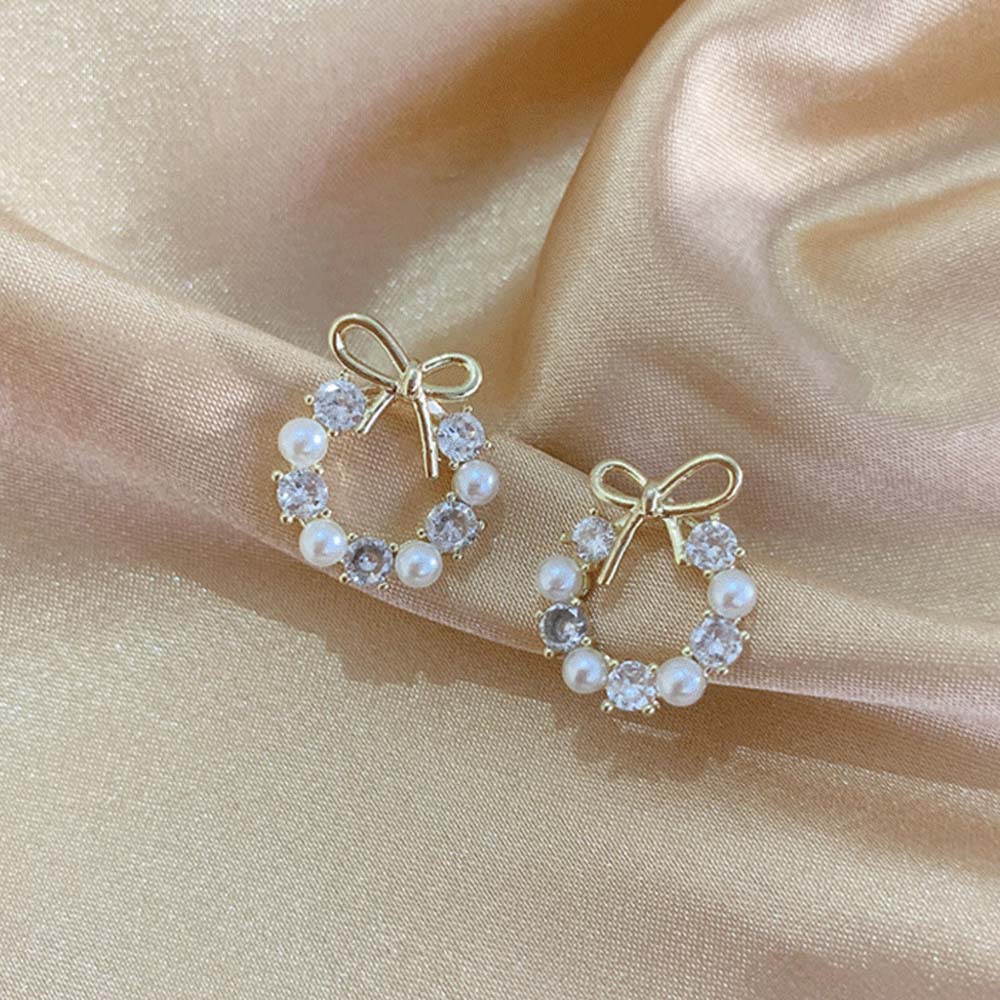 Khuyên tai tròn đính hạt ngọc trai thời trang xinh xắn cho nữ