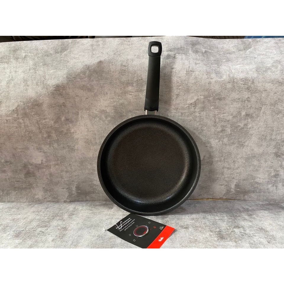CHẢO FISSLER ADAMANT PREMIUM 24CM