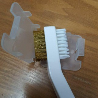 Bàn chải Aisen KB806