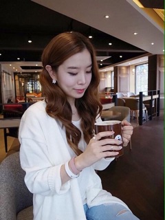 Nhẫn nữ đính hạt