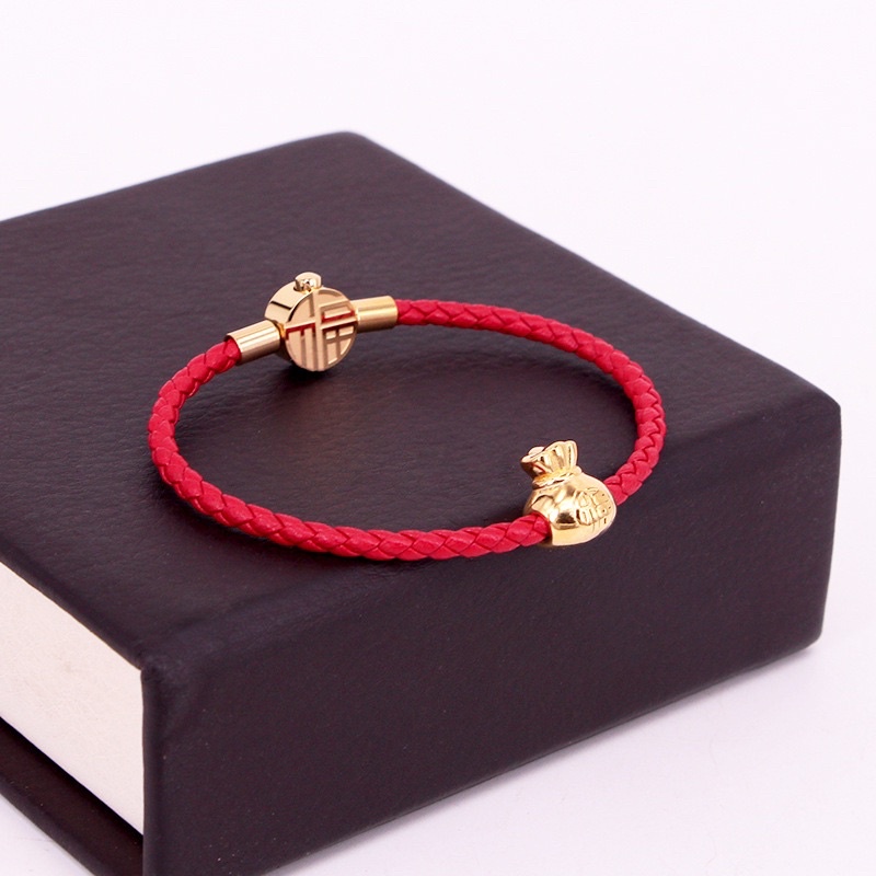 Vòng tay chỉ đỏ may mắn charm KHÔNG ĐEN |Nguyễn Trà Dương|