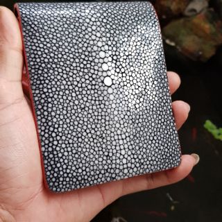 Ví da cá đuối