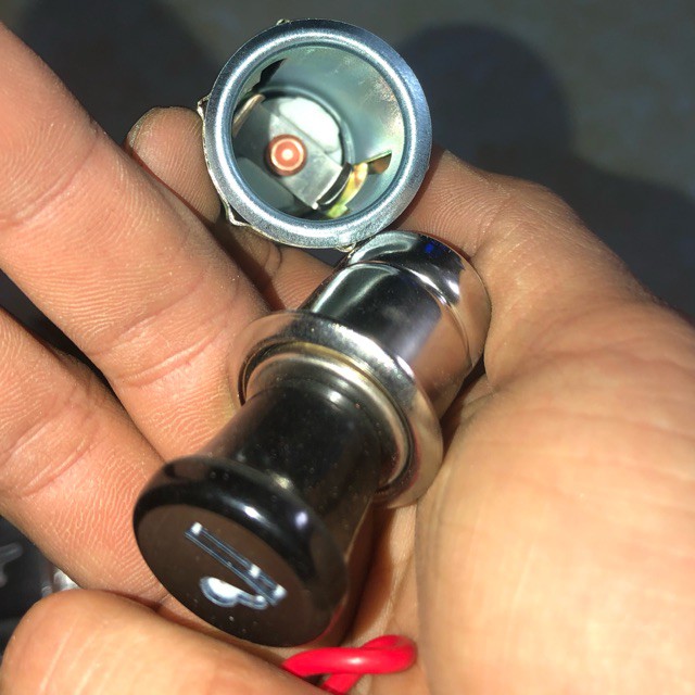 Phutungthaythe🔧| bộ tẩu châm thuốc lá 12v 24v liền đế thay thế