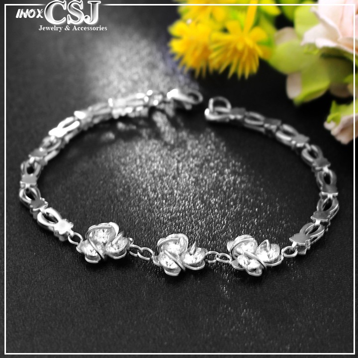 Lắc tay 3 viên đá xoay nhỏ xinh