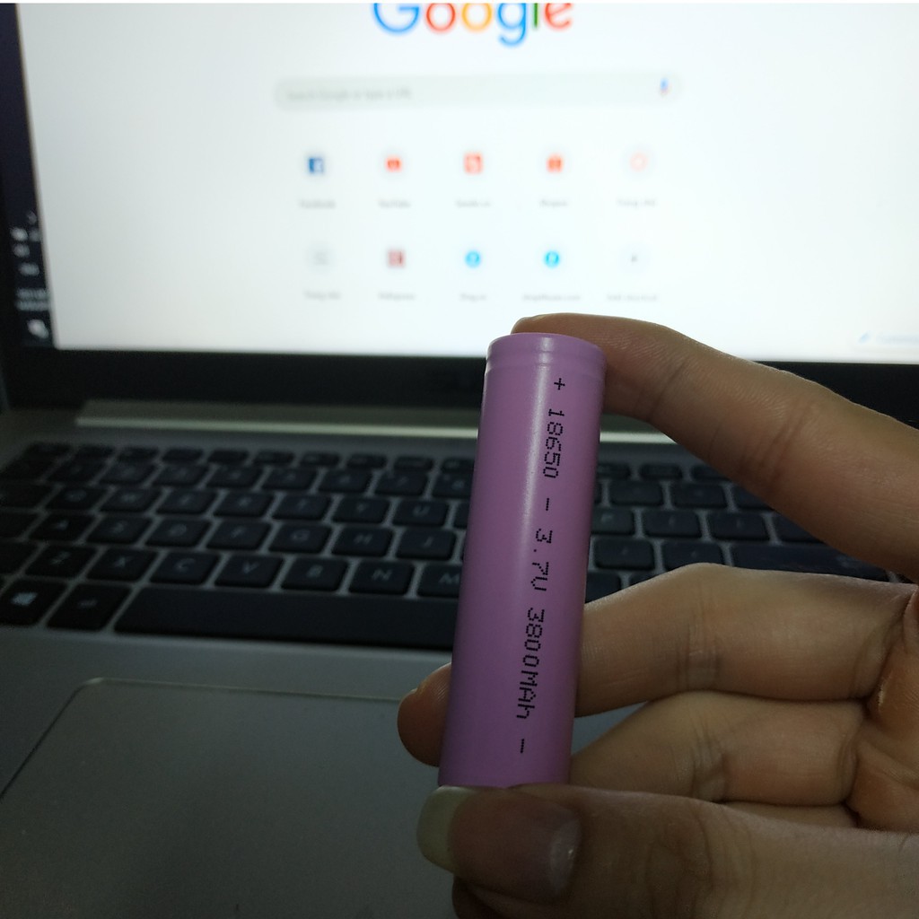 1 viên Pin Sạc 18650 màu hồng, loại tốt 3.7v dùng cho quạt sạc mini, đèn pin