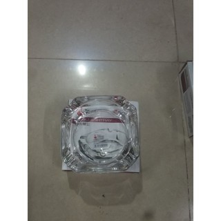 GẠT TÀN THUỐC BẰNG THỦY TINH TRẮNG