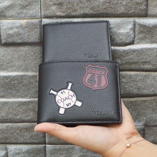 Ví Coach nam màu đen họa tiết