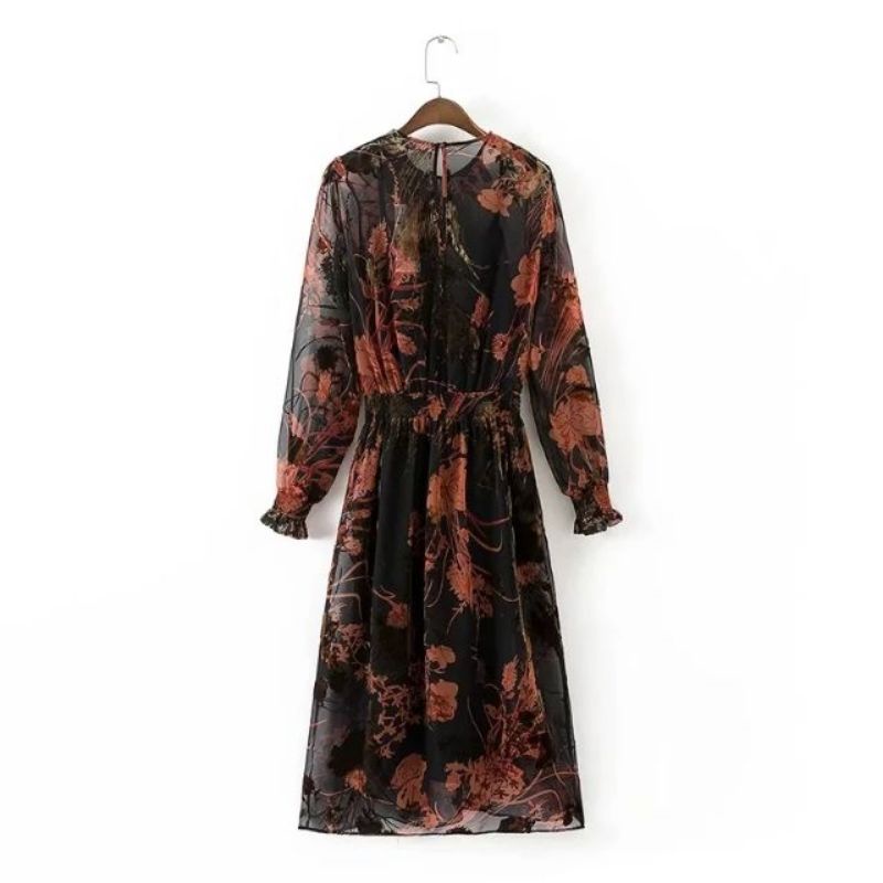 Váy hoa của kim pass