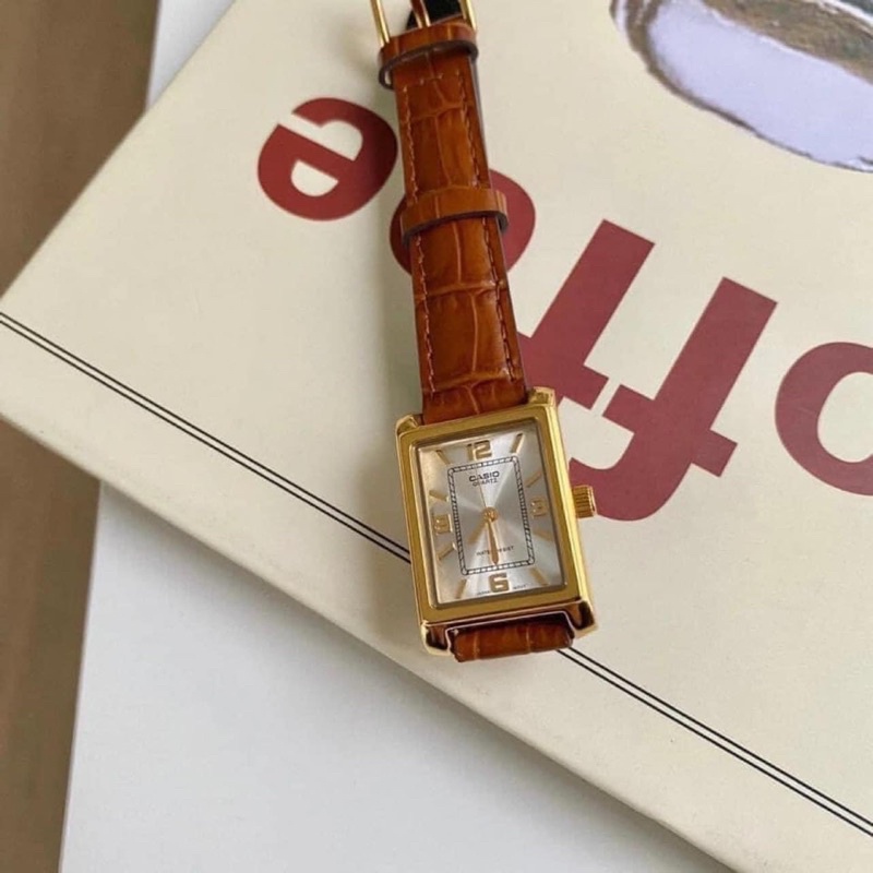 ĐỒNG HỒ NỮ NÂU VINTAGE CASIO DÂY DA NÂU SẦN