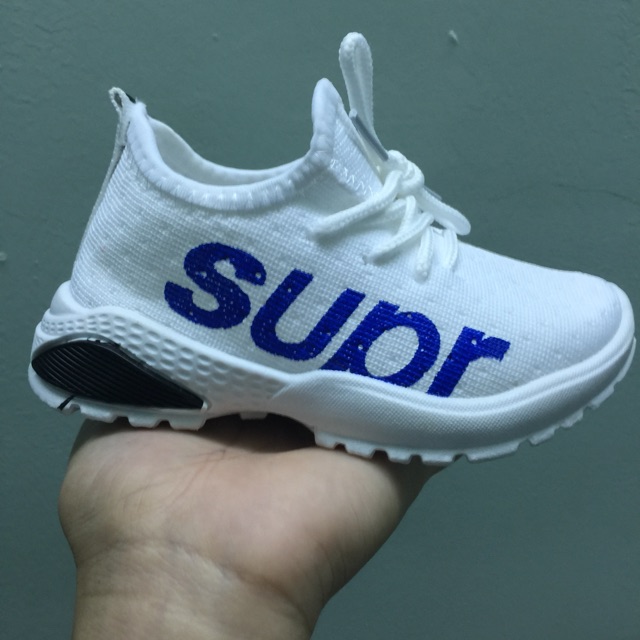 Combo giày thể thao trắng supr
