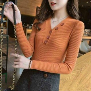 áo len dài , cổ v, có cúc chất đẹp