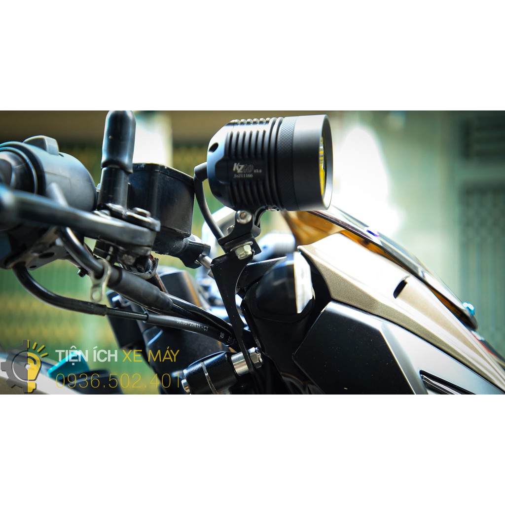 Pát gắn đèn trợ sáng dành cho Suzuki Bandit