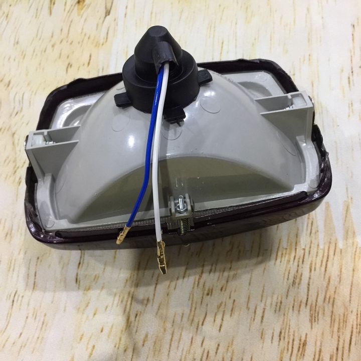Bộ pha đèn kèm bóng xe Dream có viền siêu bền đẹp - Cụm đèn pha xe Honda Dream - S2914