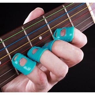 Bọc ngón tay guitar tránh chai tay, đau tay