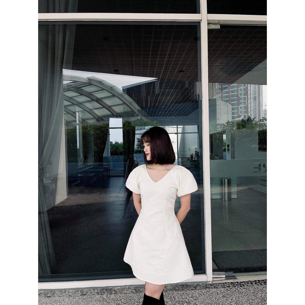 LIIN - Đầm tiểu thư thiết kế hoa vân nổi độc đáo, sang chảnh | BigBuy360 - bigbuy360.vn