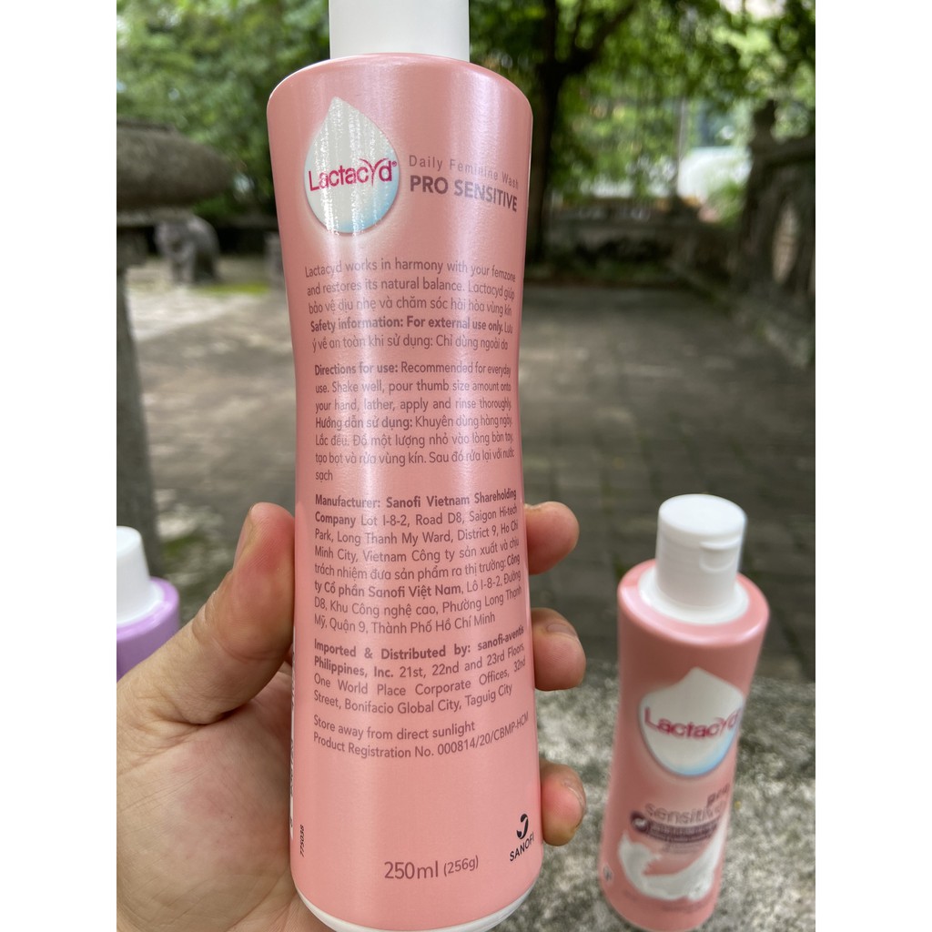 DUNG DỊCH VỆ SINH PHỤ NỮ LACTACYD PRO SENSITIVE 250ML