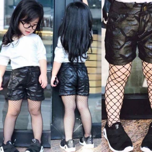 quần da và quần tất lưới