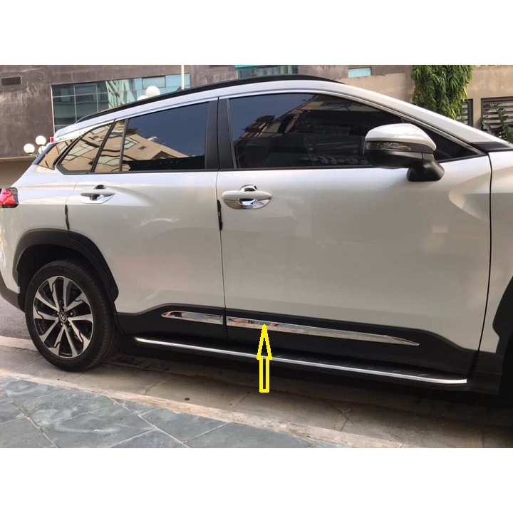 Nẹp sườn Corolla Cross nhựa xi mạ cao cấp