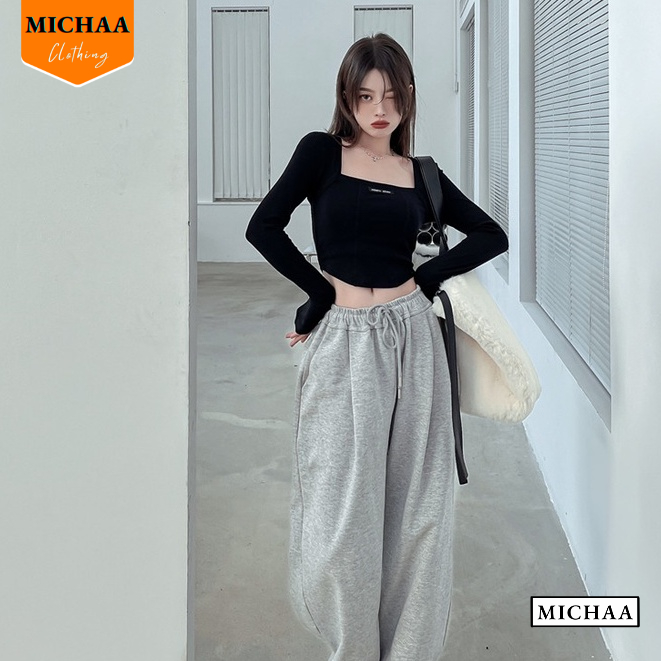 Áo Croptop Nữ Cổ Vuông Tay Dài LOGO NGỰC Ôm Body, Áo Thun Kiểu Sexy Chất Borip - MICHAA CR12