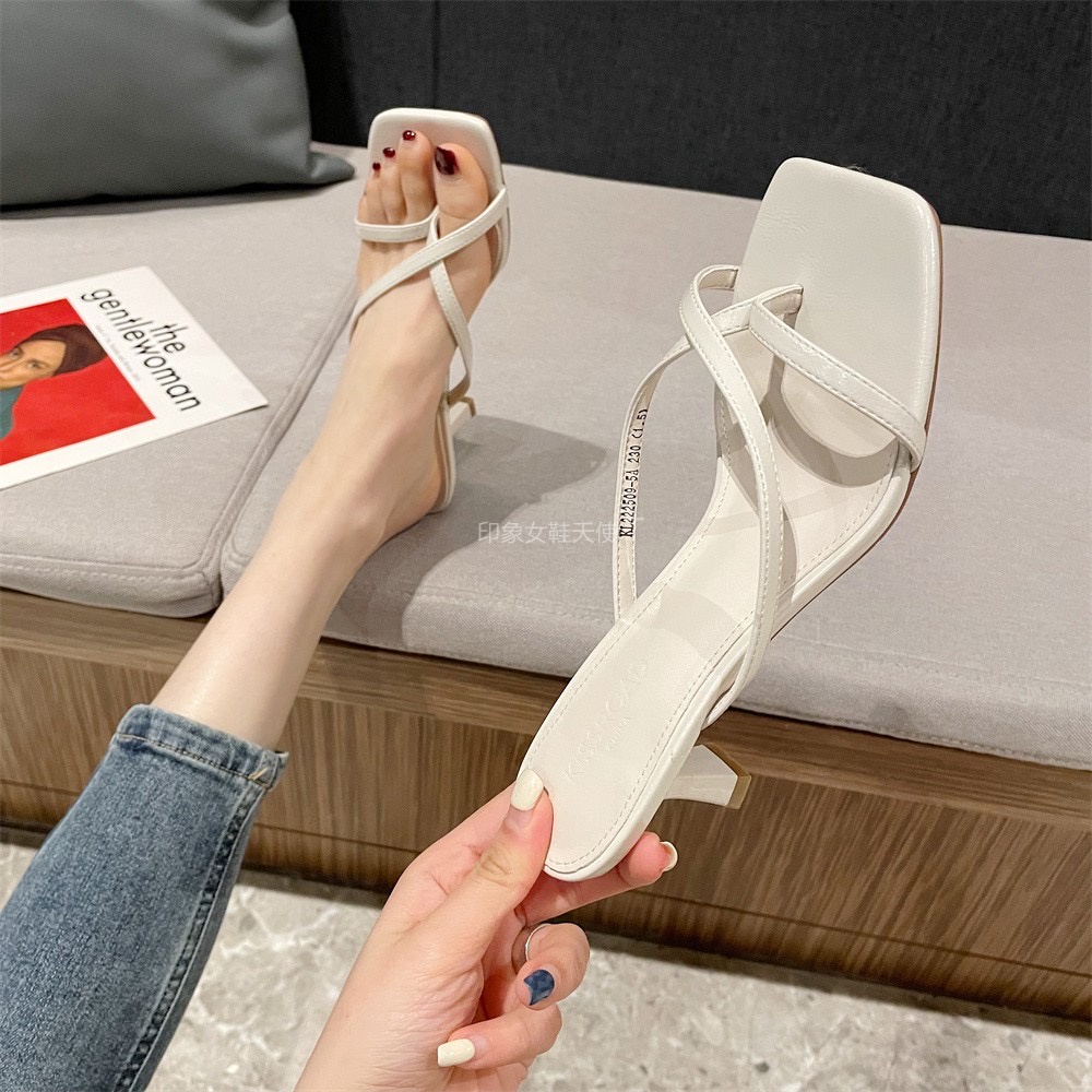 Guốc dây mảnh ôm chân tôn dáng gót nhọn 7 phân B16