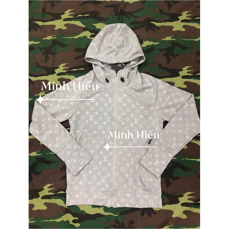 💋Áo khoác LV nam  - áo khoác chống nắng nam nữ mặc đều được | BigBuy360 - bigbuy360.vn