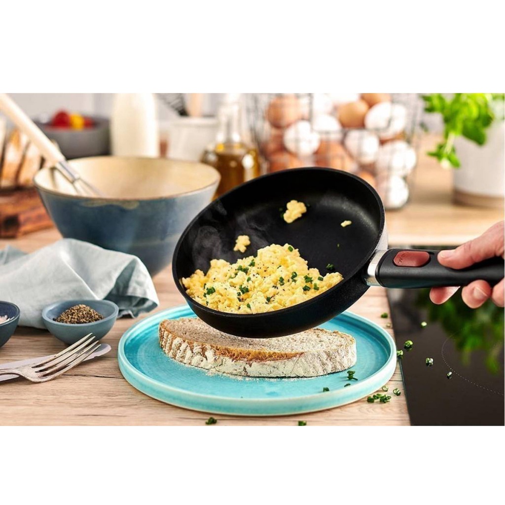 Chảo chống dính bếp từ WOLL Eco Lite Fry Pan 5 lớp 3 size 20 cm - 24 cm - 28 cm