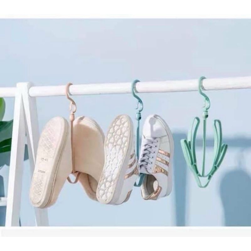 Móc treo/phơi giày dép siêu tiện dụng siêu rẻ
