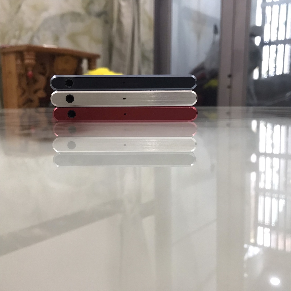 Điện thoại Sony Xperia XZ Premium 4/64GB