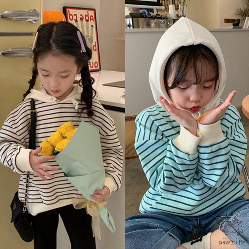 Áo Sweater Có Mũ Trùm In Họa Tiết Sọc Kiểu Hàn Quốc Thời Trang Thu Đông Cho Bé Gái