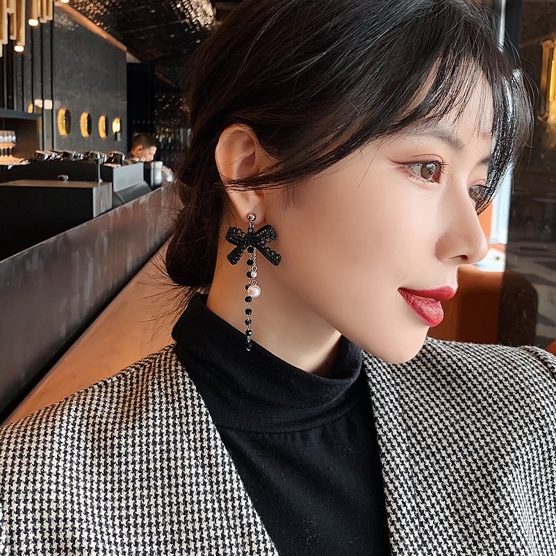 Khuyên tai tua rua màu đen đính nơ phong cách Hàn Quốc đơn giản hợp thời trang