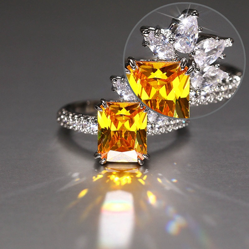 Nhẫn Đính Đá Zircon Hình Vuông Màu Vàng Sang Trọng Cho Nữ