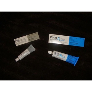 Kem đẩy mụn ẩn Retin A Cream 0,05% (Tretinoin)