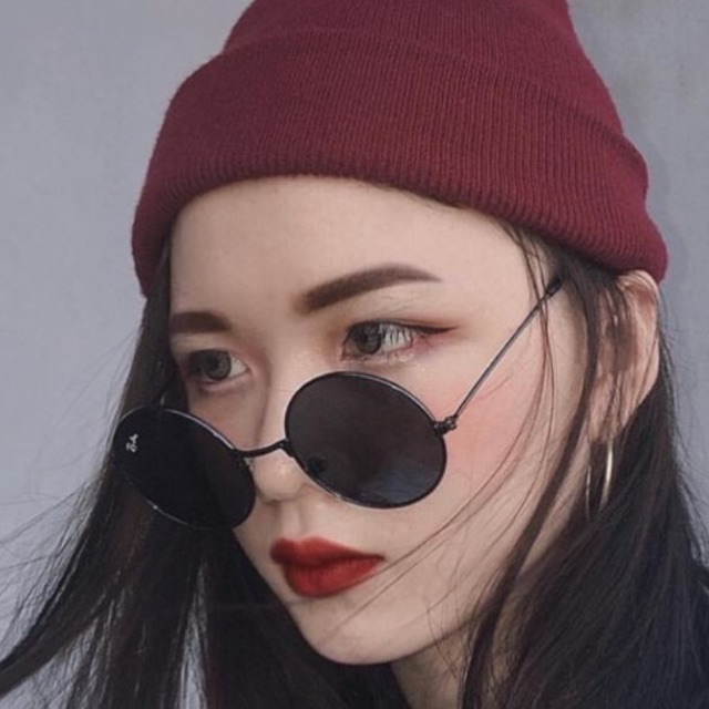 Mắt kính thầy bói hotgirl tròng đen - đen viền đen