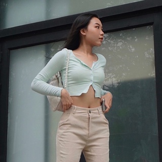 Áo croptop nữ dài tay AUGETY cài nút pastel