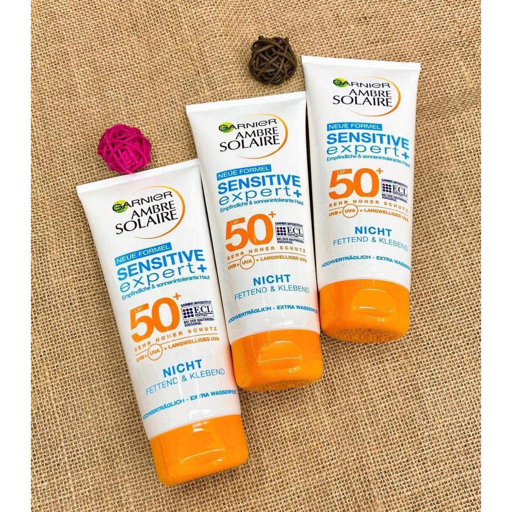 Kem chống nắng Garnier Ambre Solaire Sensitive Expert Spf 50+