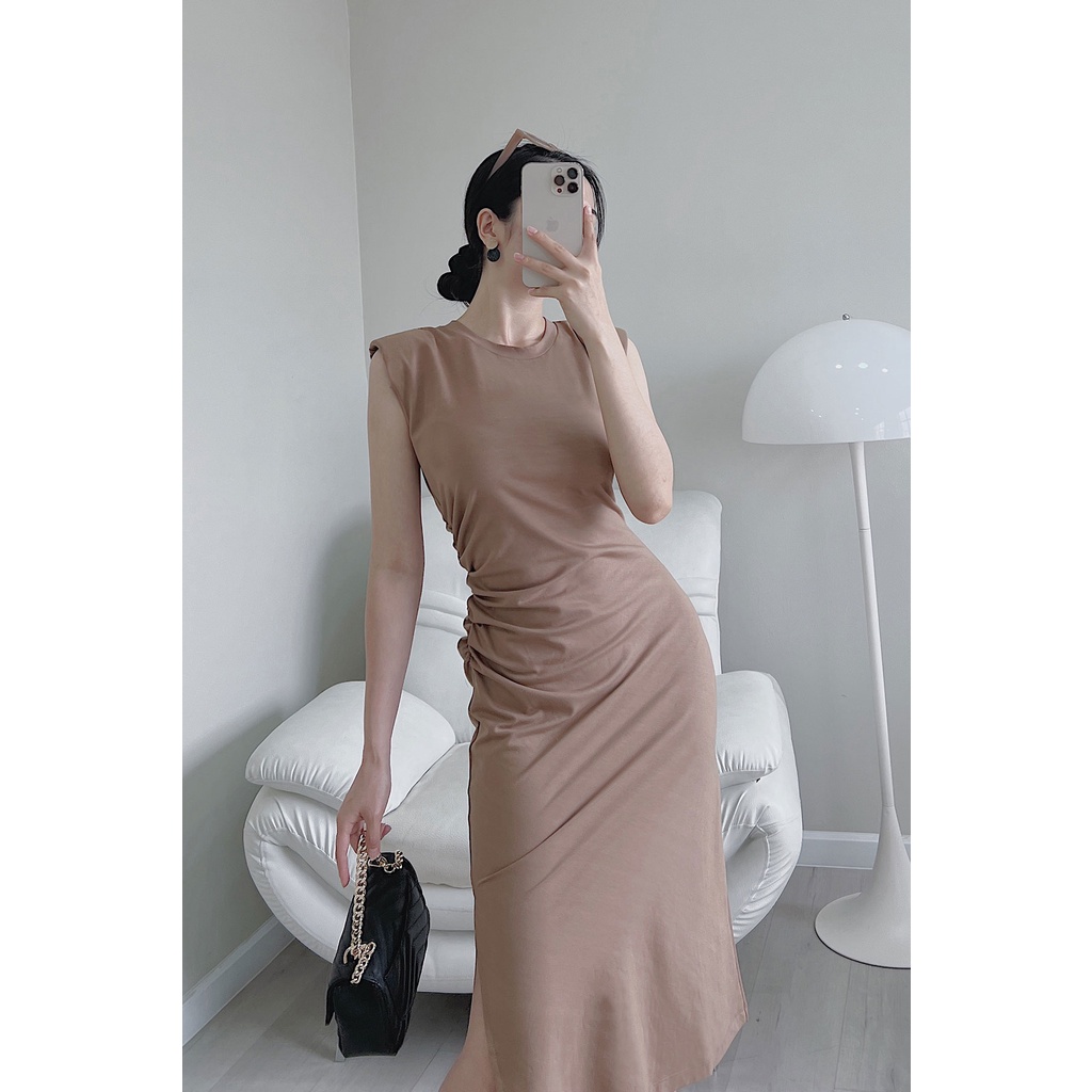 Đầm Ôm VIENNE TRAN Đệm Vai Nhún Eo V63F22H015