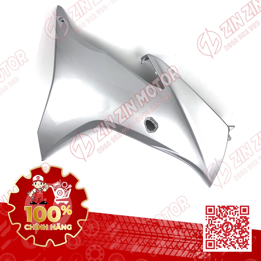 Yếm phải bạc GSX R150 94431-23K00-PBK chính hãng Suzuki Indonesia